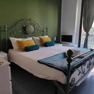 Bed & Breakfast Luxury, Aeroporto di Catania Fontana Rossa